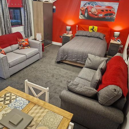 Joiners Arms - Studio Apartments Market Drayton Zewnętrze zdjęcie