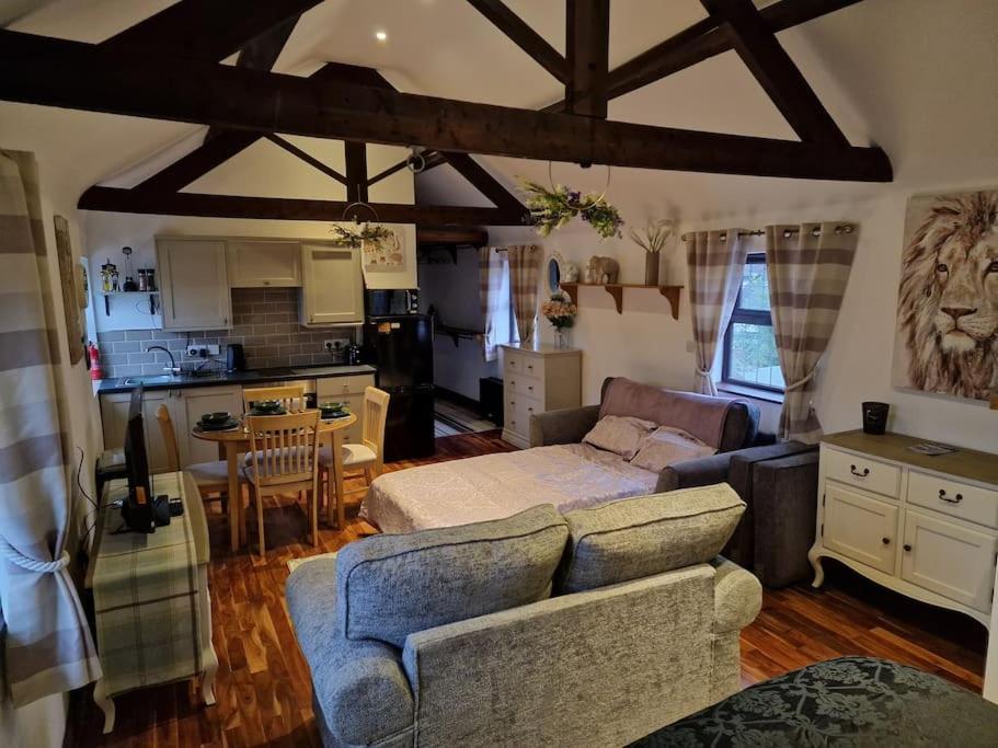 Joiners Arms - Studio Apartments Market Drayton Zewnętrze zdjęcie